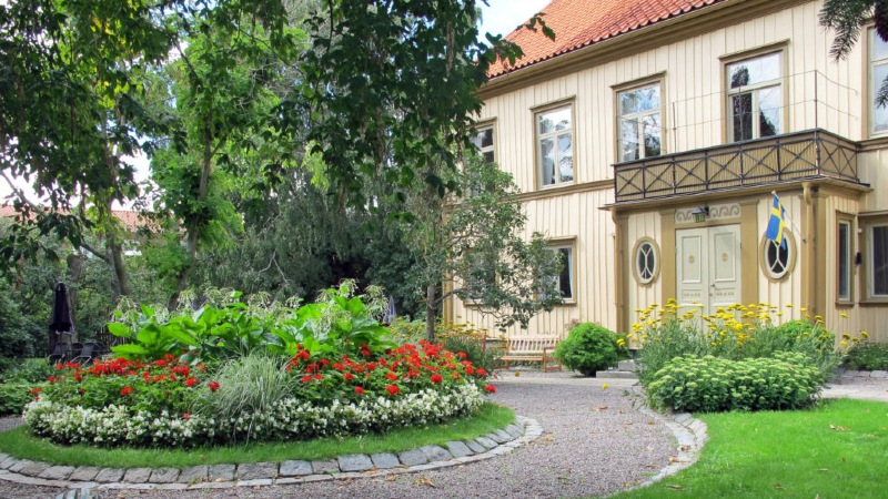 Westerlundska G�rden, Enk�pings Parker och Str�ngn�s 